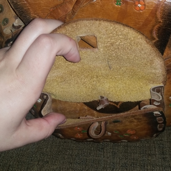 Handmade leather handbag - Picture 4 of 8